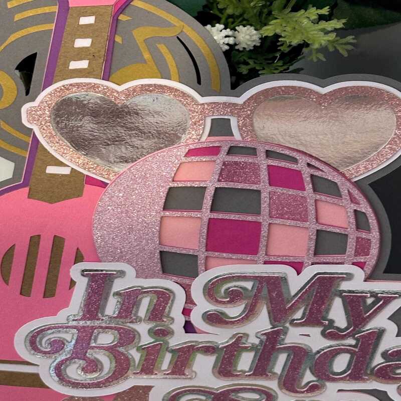 Celebrity-Inspired Cake Topper for Music Lovers
