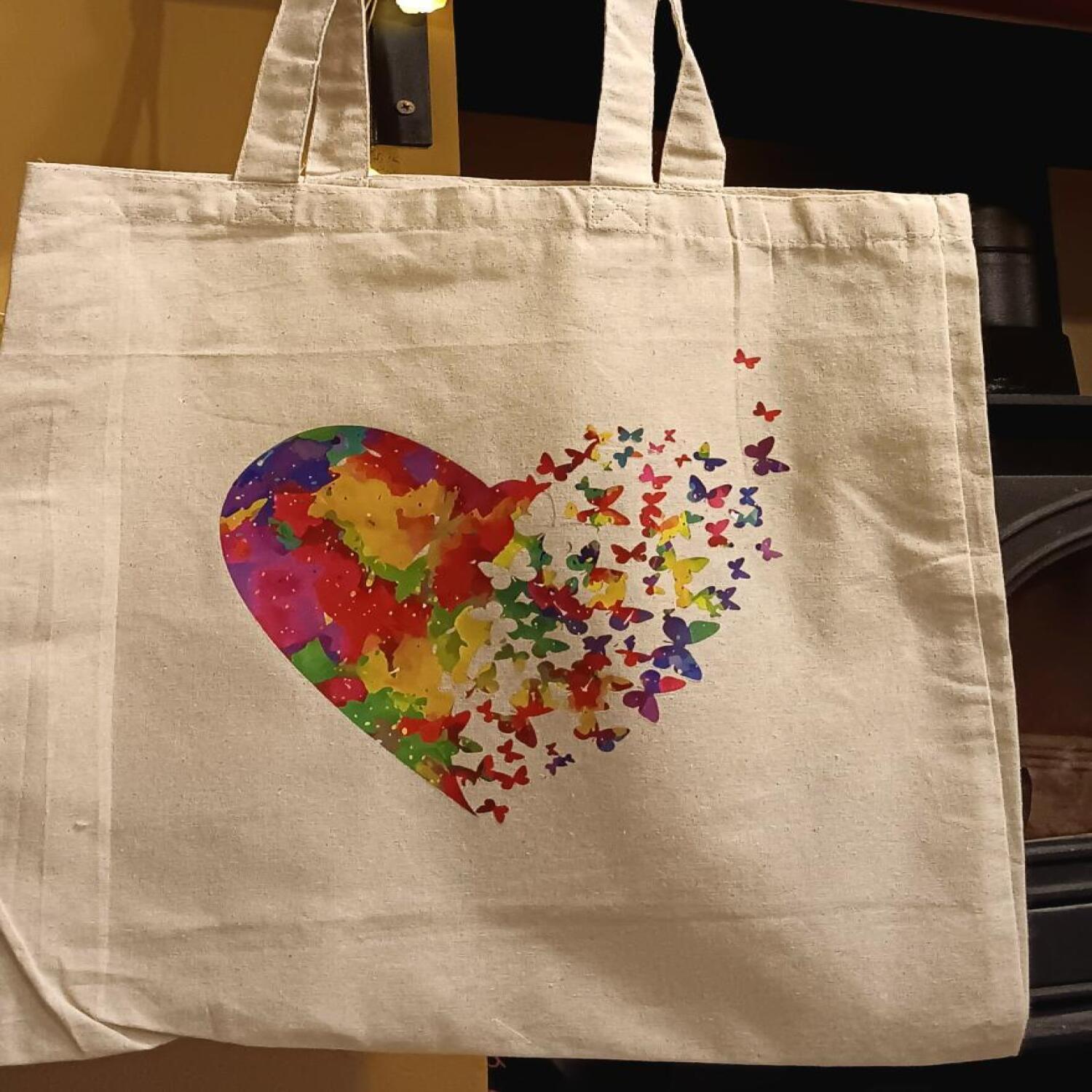 Fluttering Heart bag