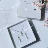 Bridesmaid gift earrings and necklace set