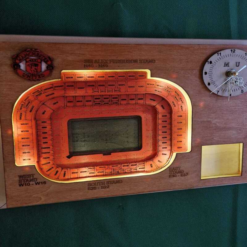 Manchester United Layered LED Clock – Personalised with Engraving