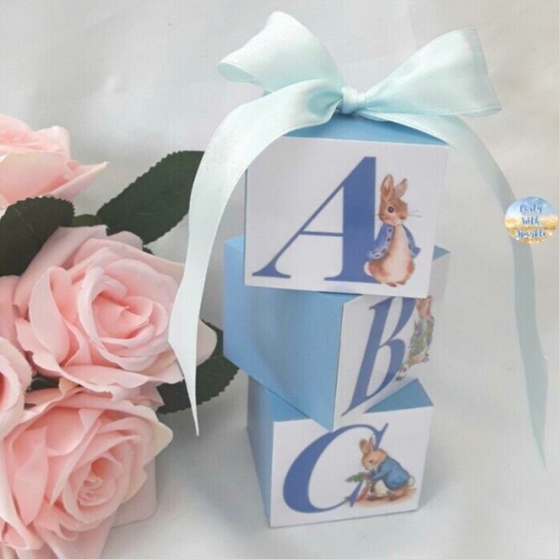 Handmade Peter Rabbit Baby Blocks,New Baby Gift, Peter Rabbit Nursery Decor - 4cm