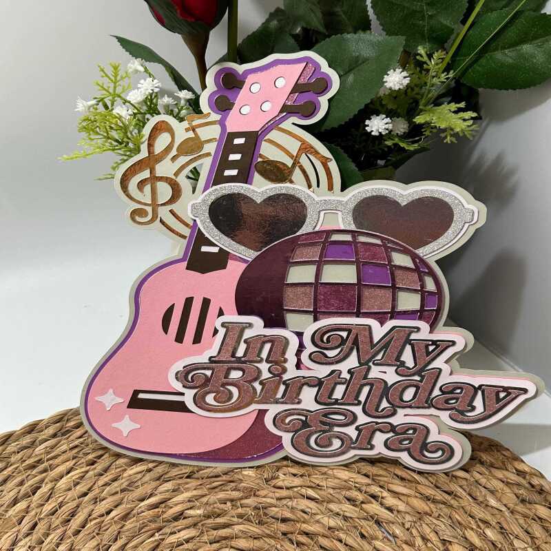 Celebrity-Inspired Cake Topper for Music Lovers