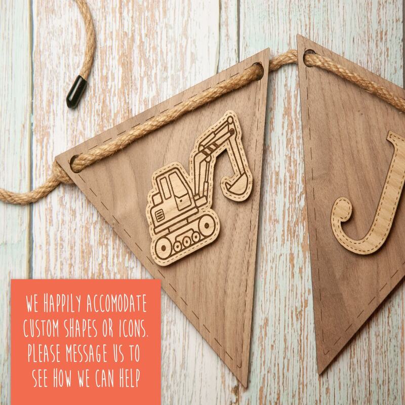 Personalised bunting with wooden letters for nursery decor. Name bunting. Wooden name sign. Wooden lettering. Wooden letters for wall - 1 letter - Oak flg/Walnut ltr