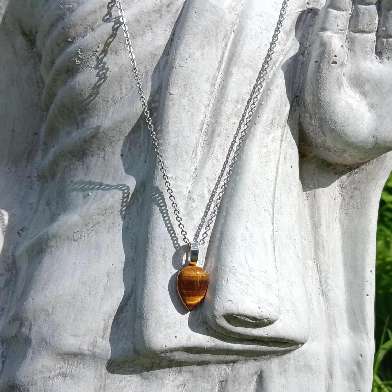 Gold Tiger's Eye Necklace - Boost Confidence