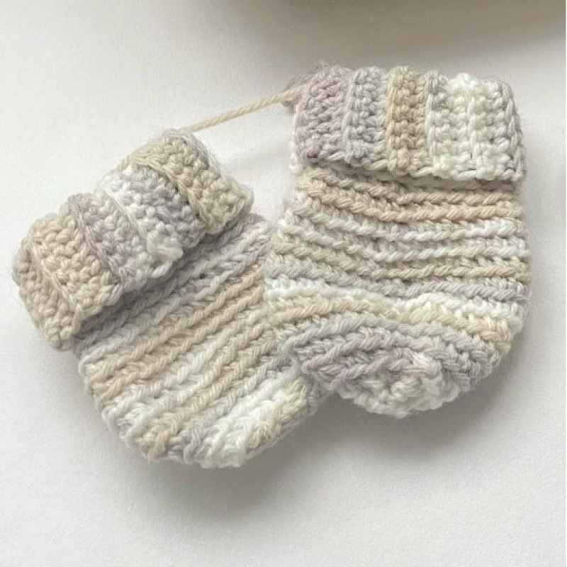 Crochet baby gift set