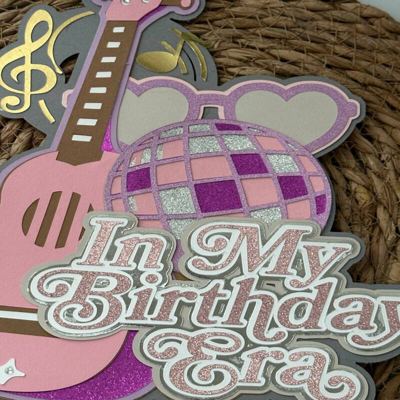 Celebrity-Inspired Cake Topper for Music Lovers